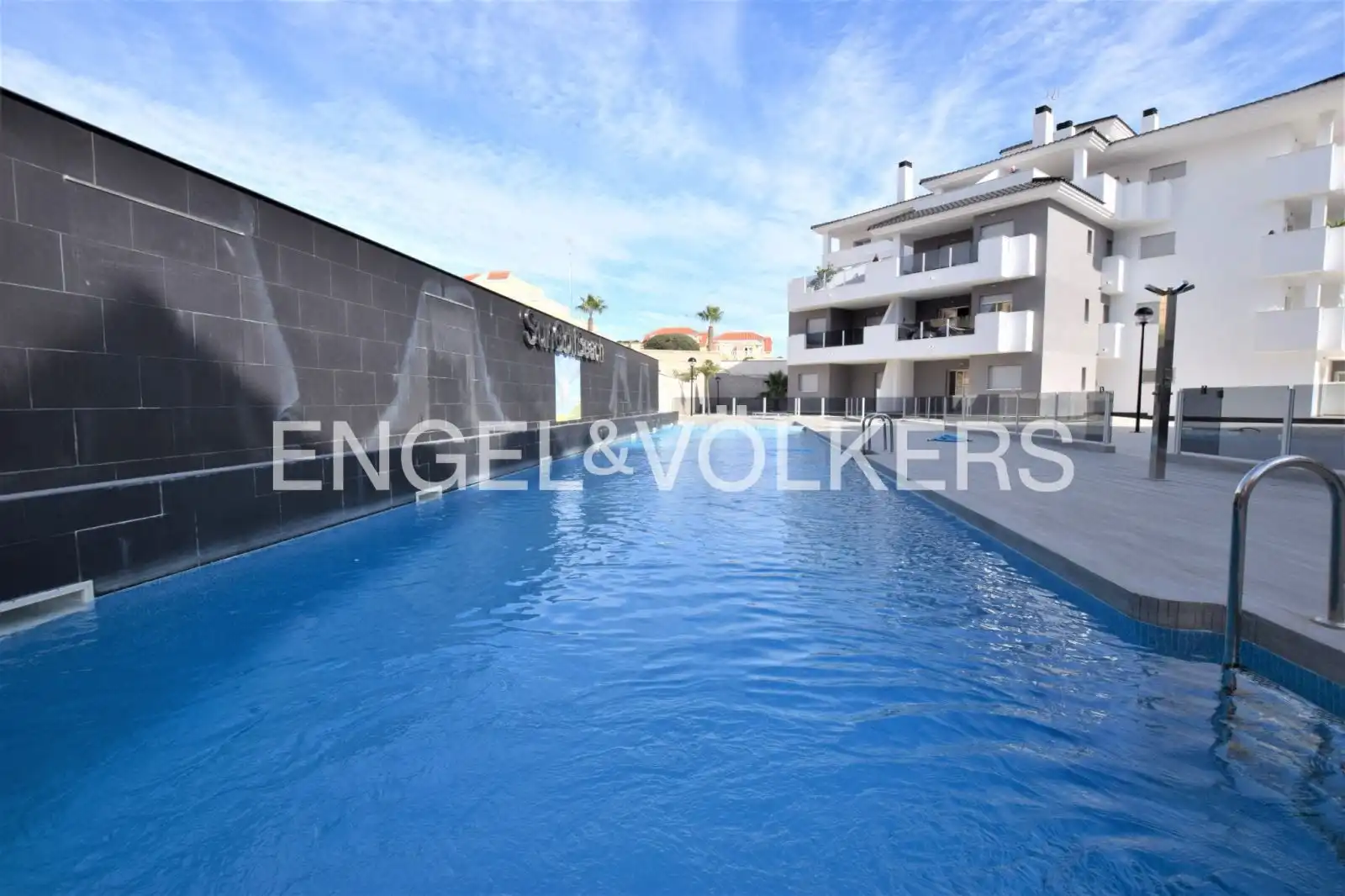 Piscina de Pis en venda en Orihuela amb Aire condicionat, Calefacció i Terrassa