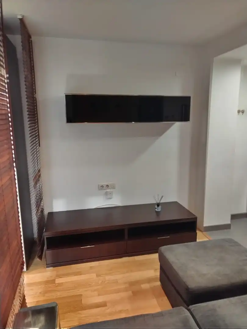 Apartment with lift for sale in Carrer d'Isaac Peral, imagen 4