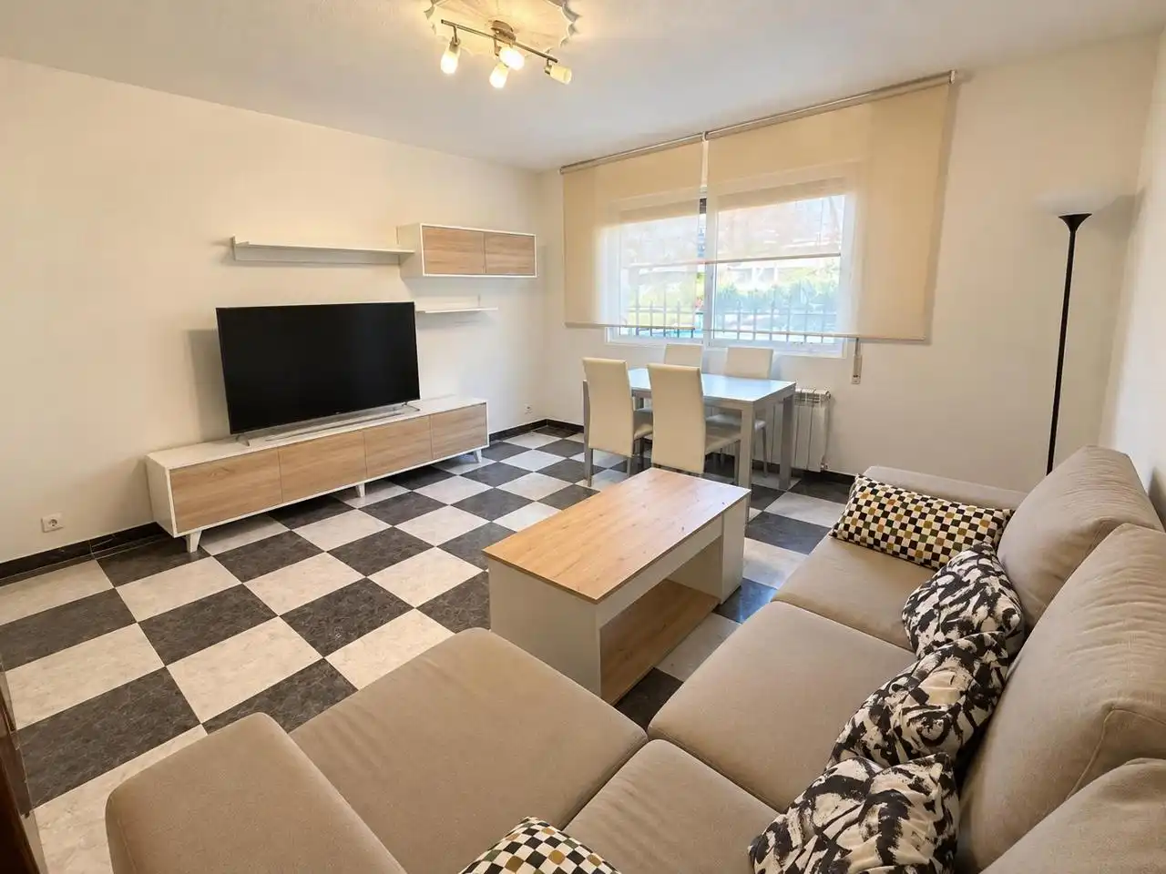 Wohnung zum Verkauf in Calle Río Piedras, imagen 2