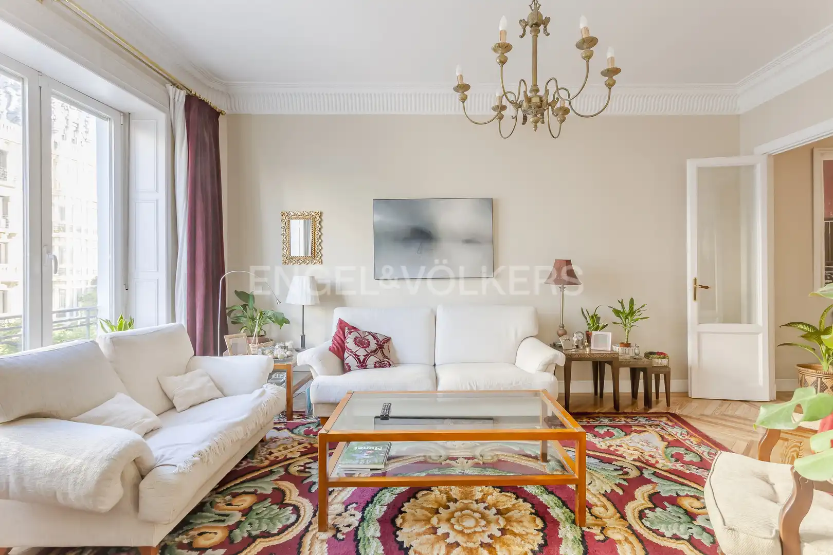 Sala d'estar de Apartament en venda en Madrid amb Aire condicionat, Calefacció i Parquet