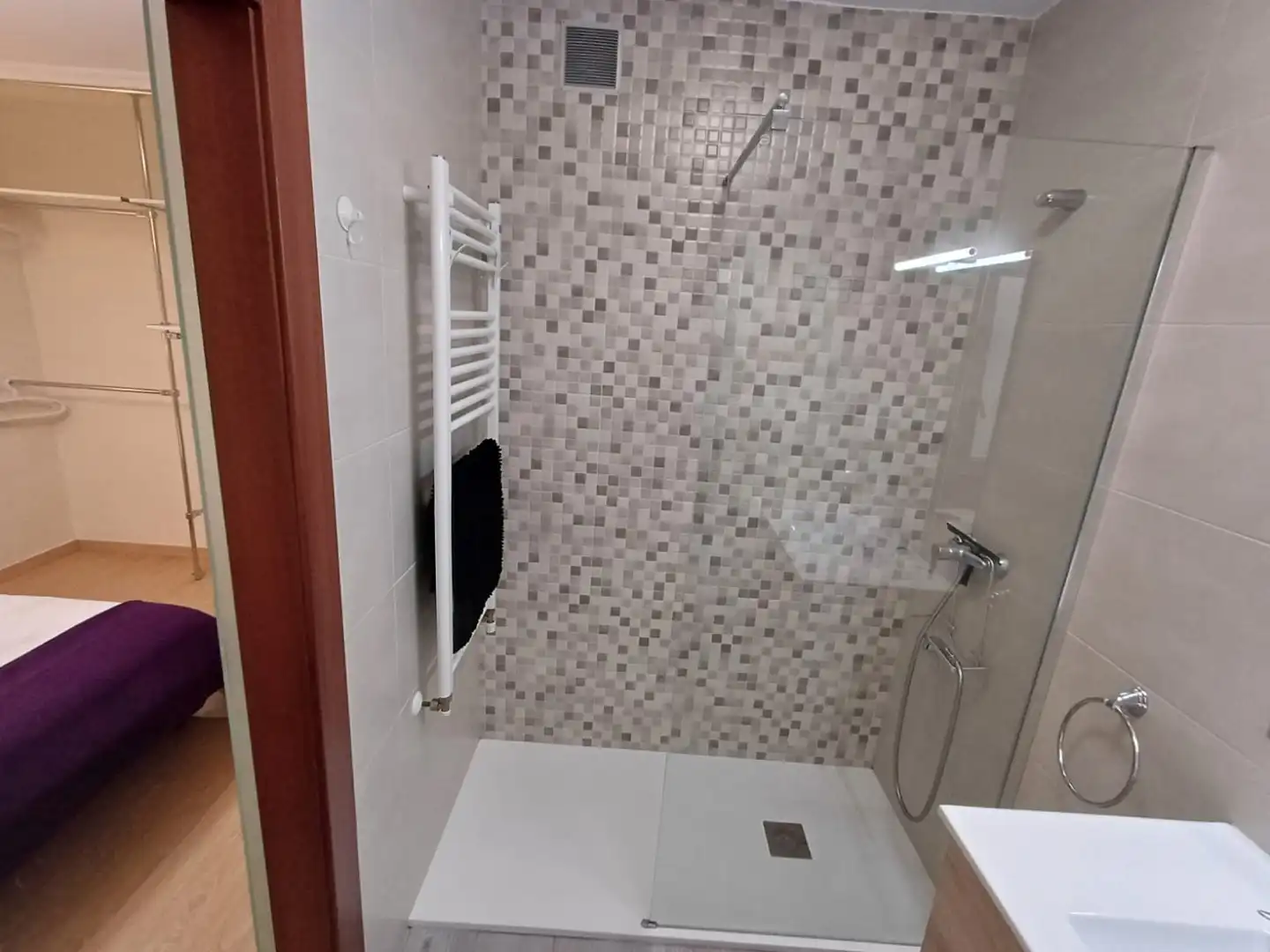 Bany de Pis de lloguer en Santander amb Calefacció i Moblat