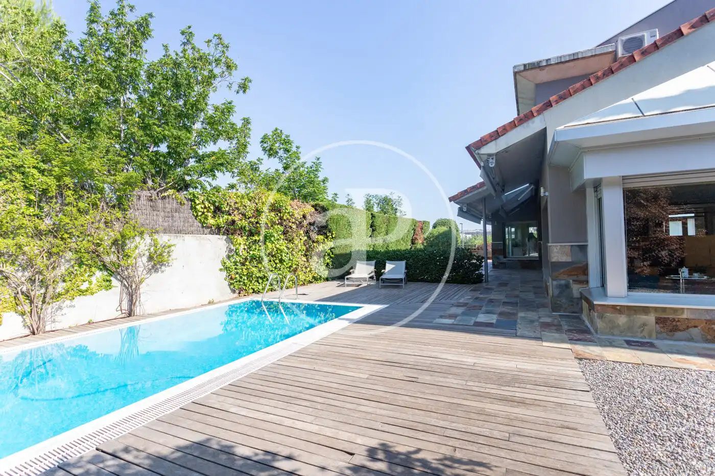 Terrassa de Casa o xalet en venda en Sant Cugat del Vallès amb Aire condicionat, Calefacció i Jardí privat