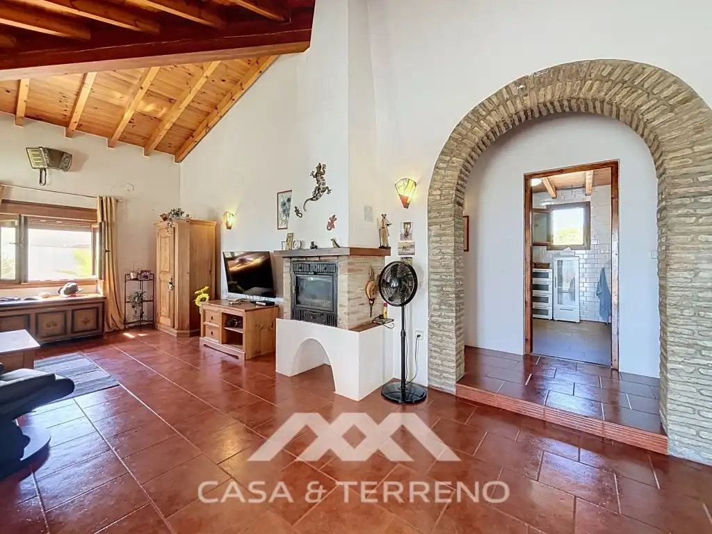Detached house with garden for sale in Arroyo Arroyo Del Buho (Almayate), imagen 6