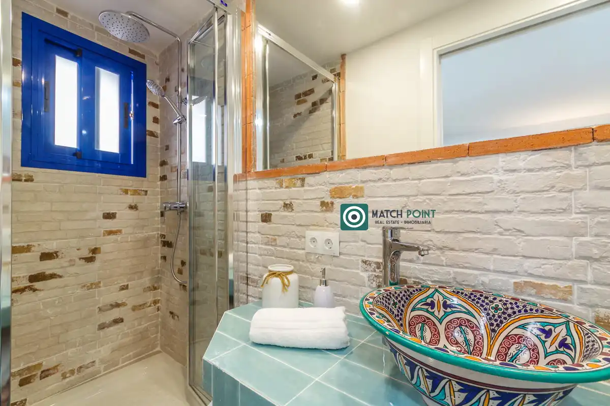 Bathroom of Detached homes for rent in Lentegí  with Furnished
