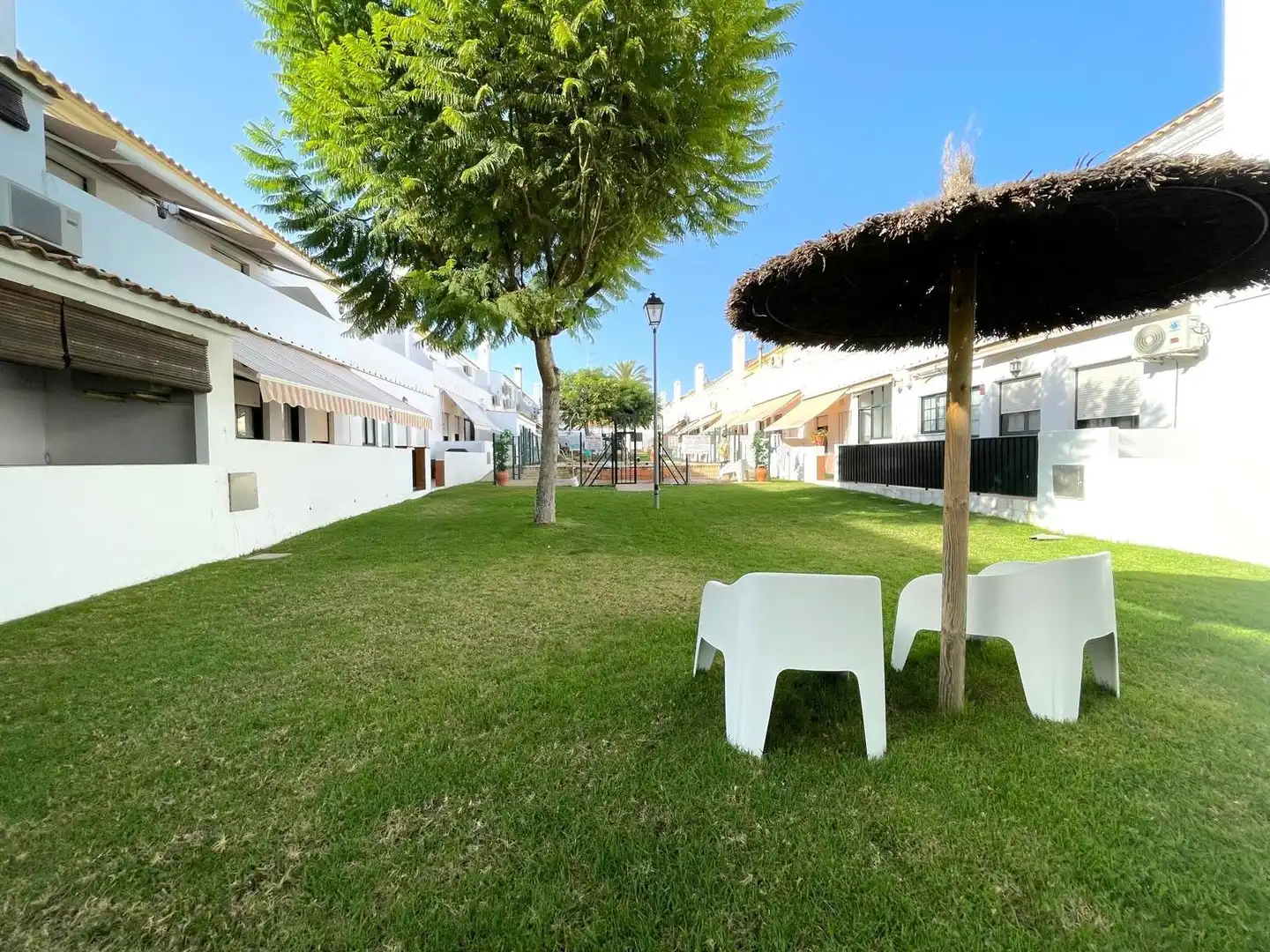 Terraced house with pool for sale in El Rompido, imagen 22