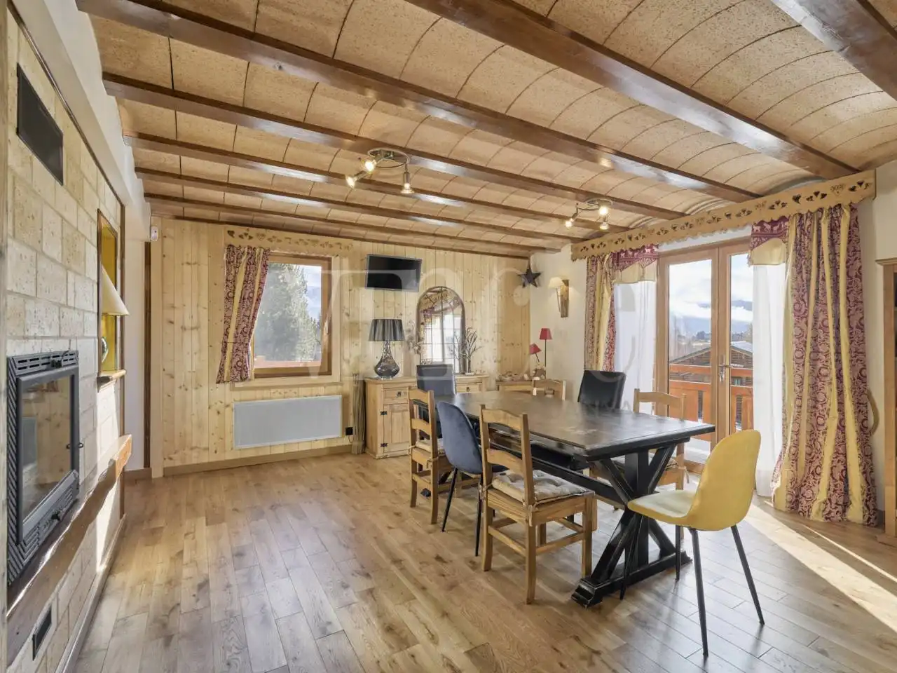 Comedor de Casa adosada en venta en Bolquère con Calefacción, Jardín privado y Parquet