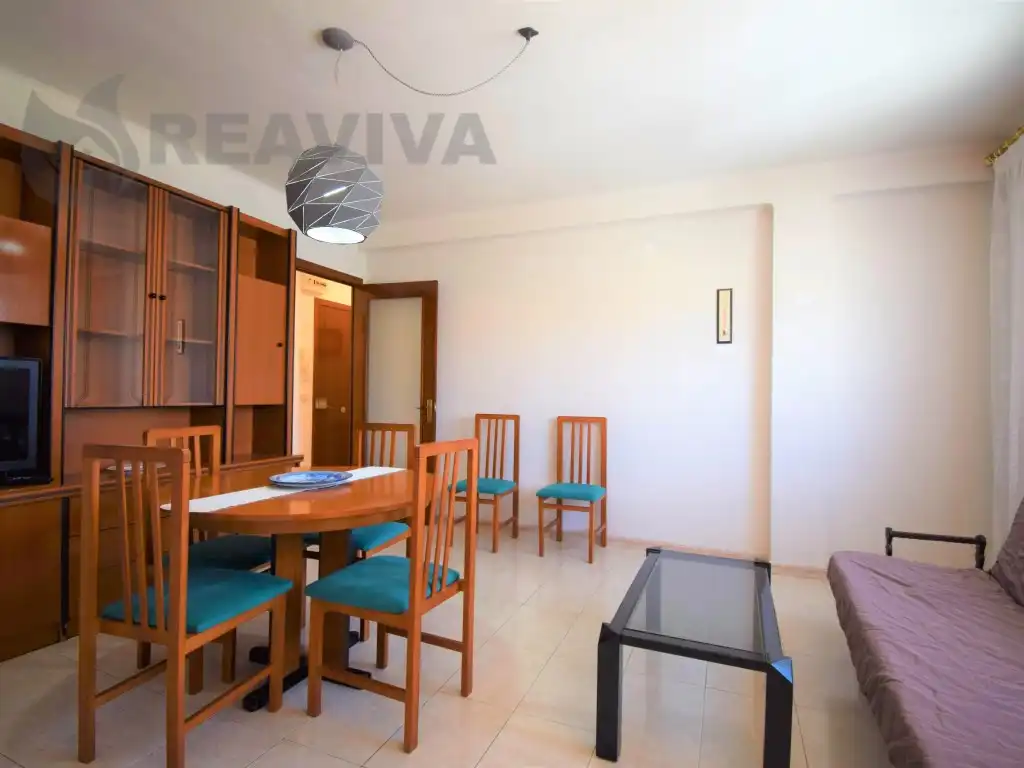 Habitación de Piso en venta en La Seu d'Urgell con Calefacción, Terraza y Horno