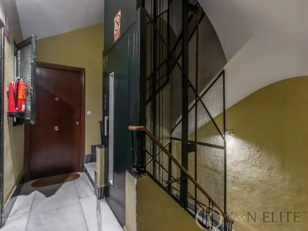 Piso con terraza en venta en Calle Alcantara, imagen 32