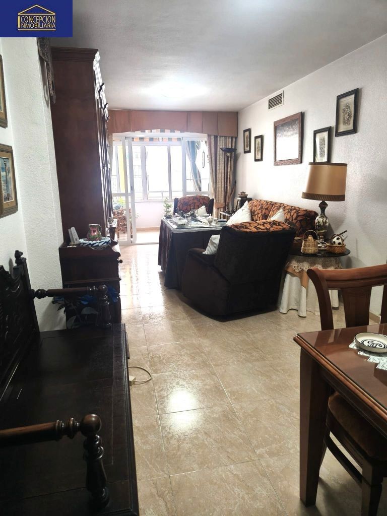 Sala d'estar de Pis en venda en  Córdoba Capital amb Aire condicionat, Calefacció i Terrassa