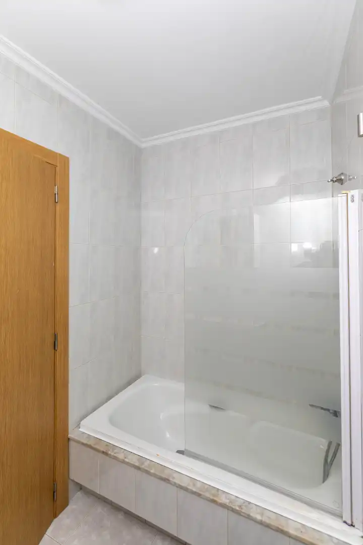 Bany de Apartament en venda en Sanxenxo amb Calefacció, Terrassa i Moblat