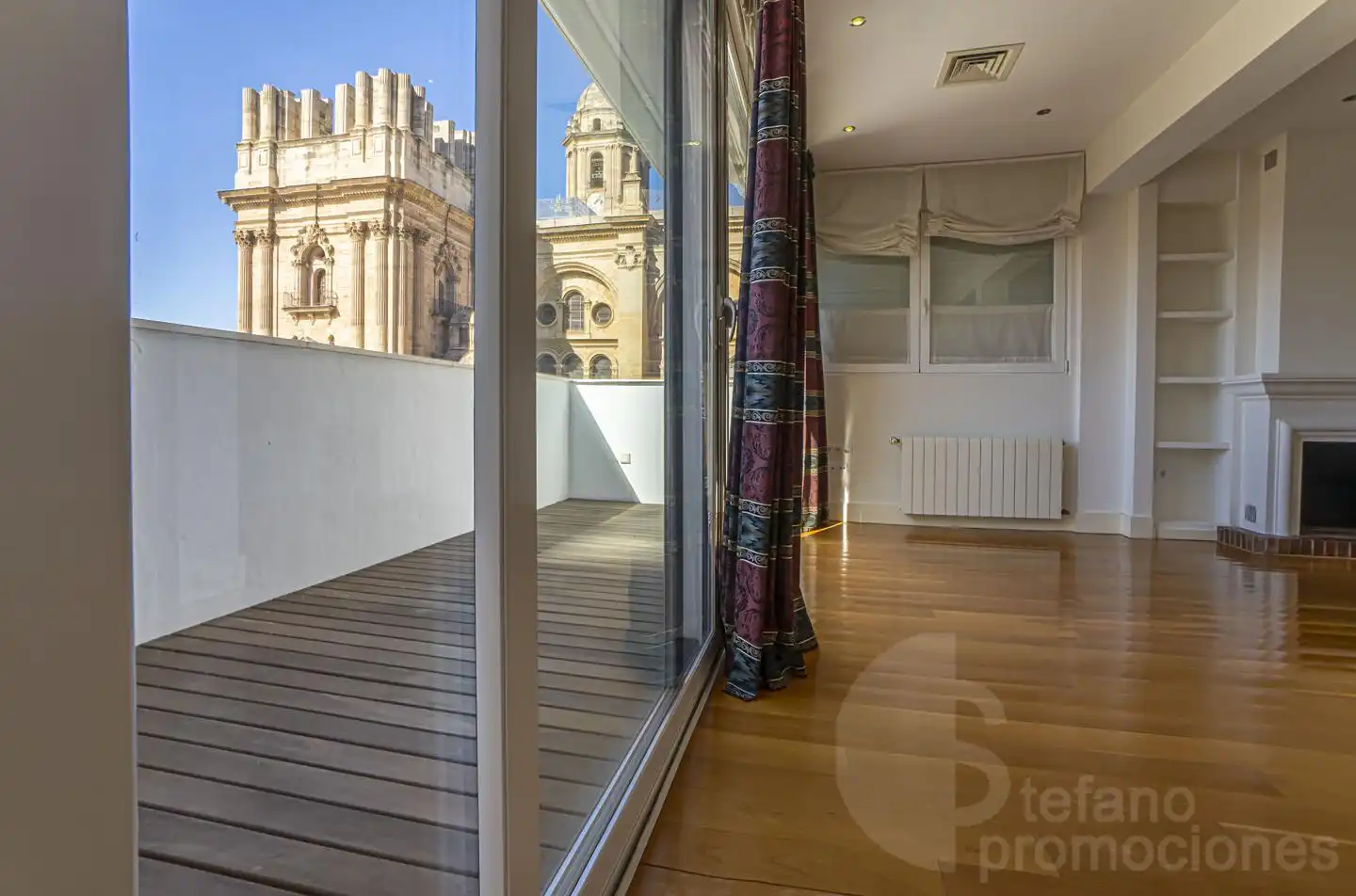 Terrasse von Dachboden zur Miete in Málaga mit Klimaanlage, Heizung und Parkett