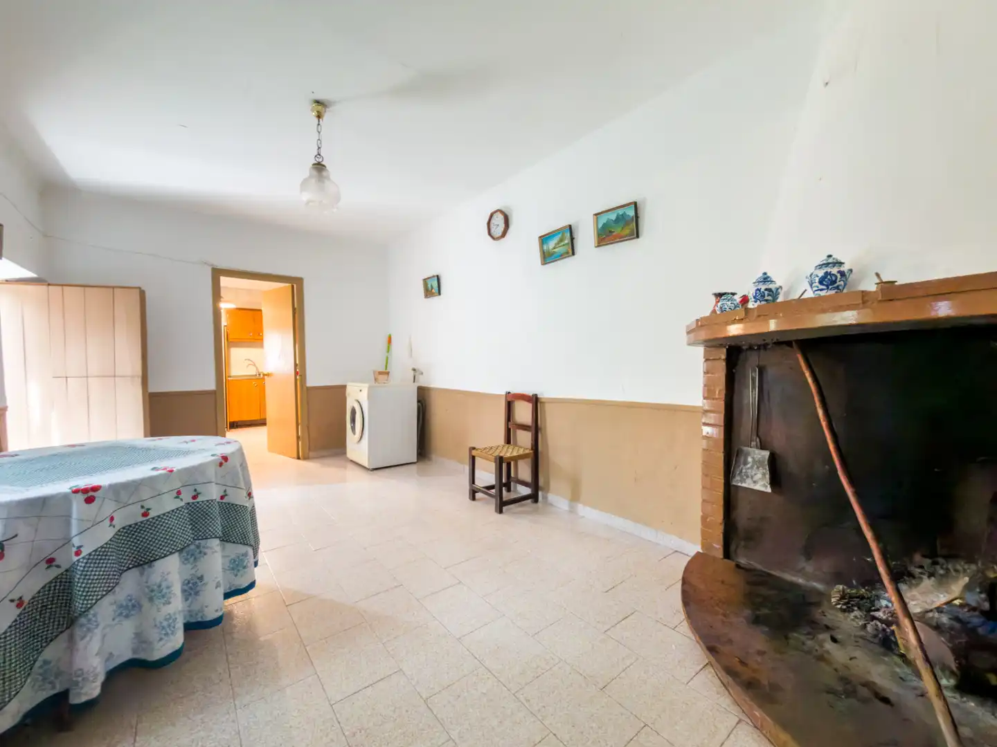 Cuina de Casa o xalet en venda en Cortes de Baza amb Jardí privat, Terrassa i Moblat