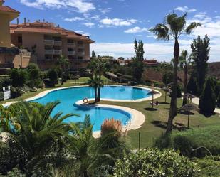 Piscina de Apartament de lloguer en Fuengirola amb Aire condicionat, Terrassa i Piscina