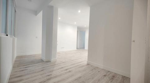 Photo 2 of Flat to rent in Avenida Donostiarra, Concepción, Madrid