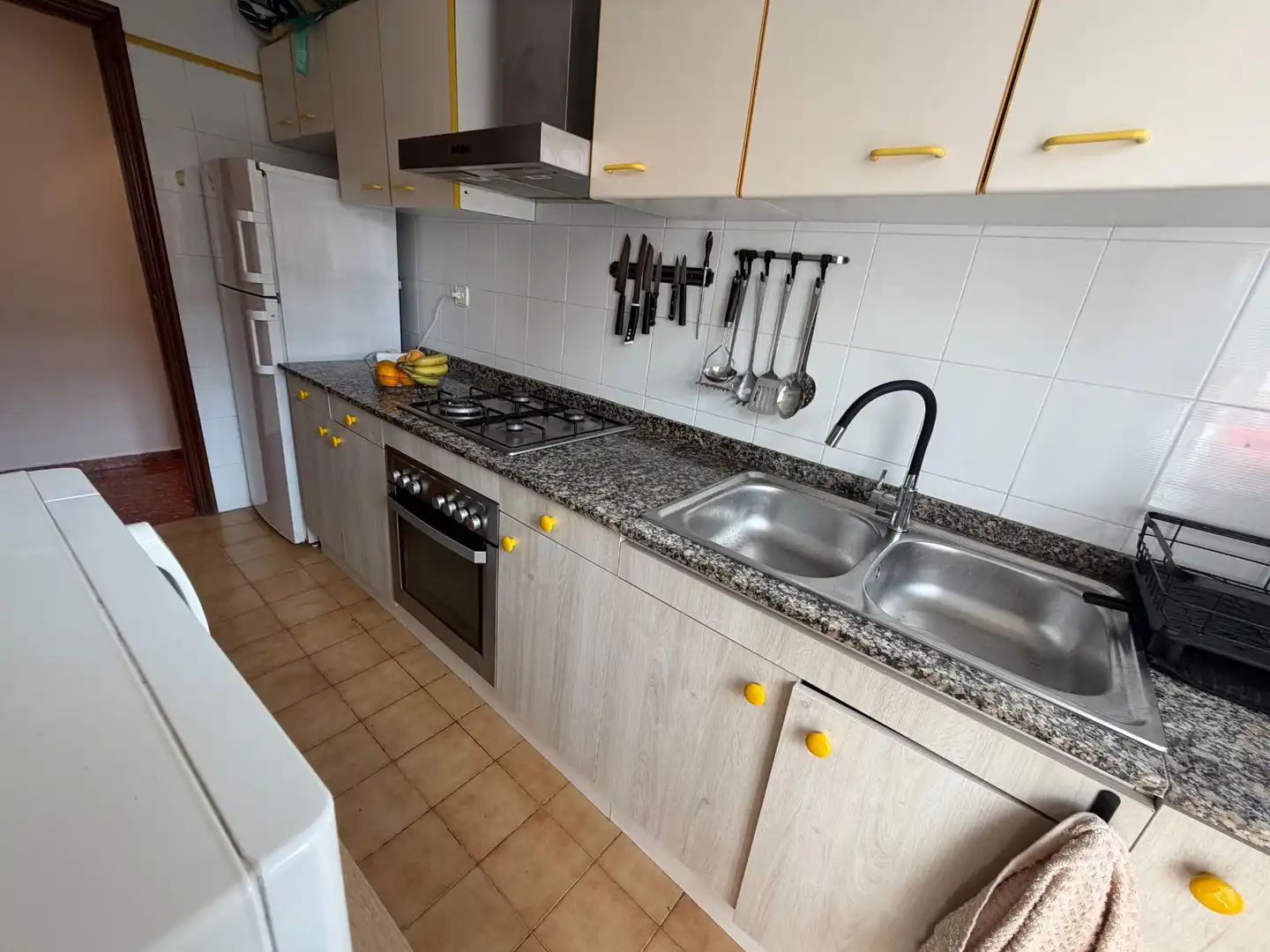 Cocina de Piso para compartir en Valencia con Aire acondicionado, Trastero y Amueblado