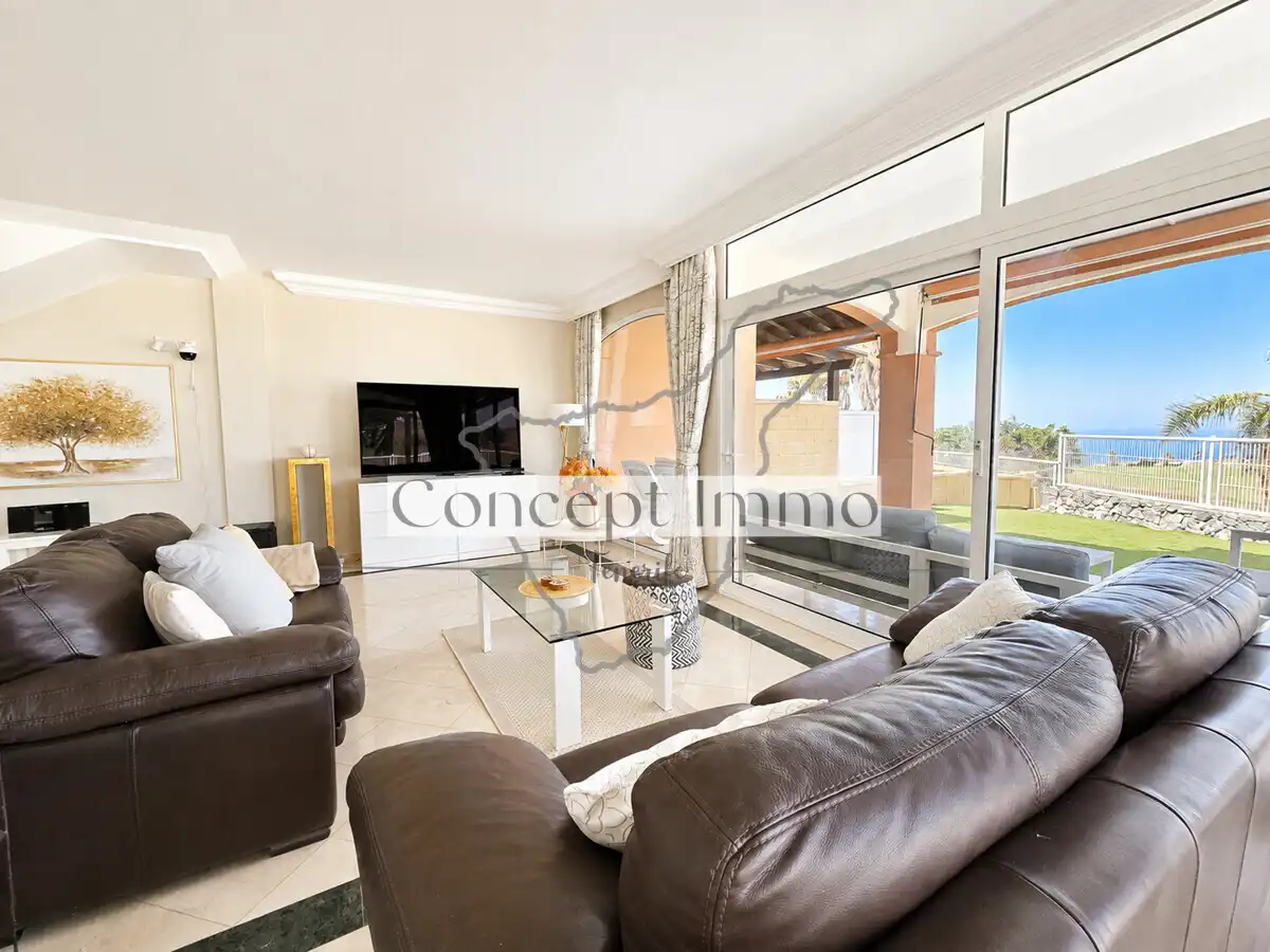 Detached homes for sale in Calle Tajore, Playa de Fañabé
