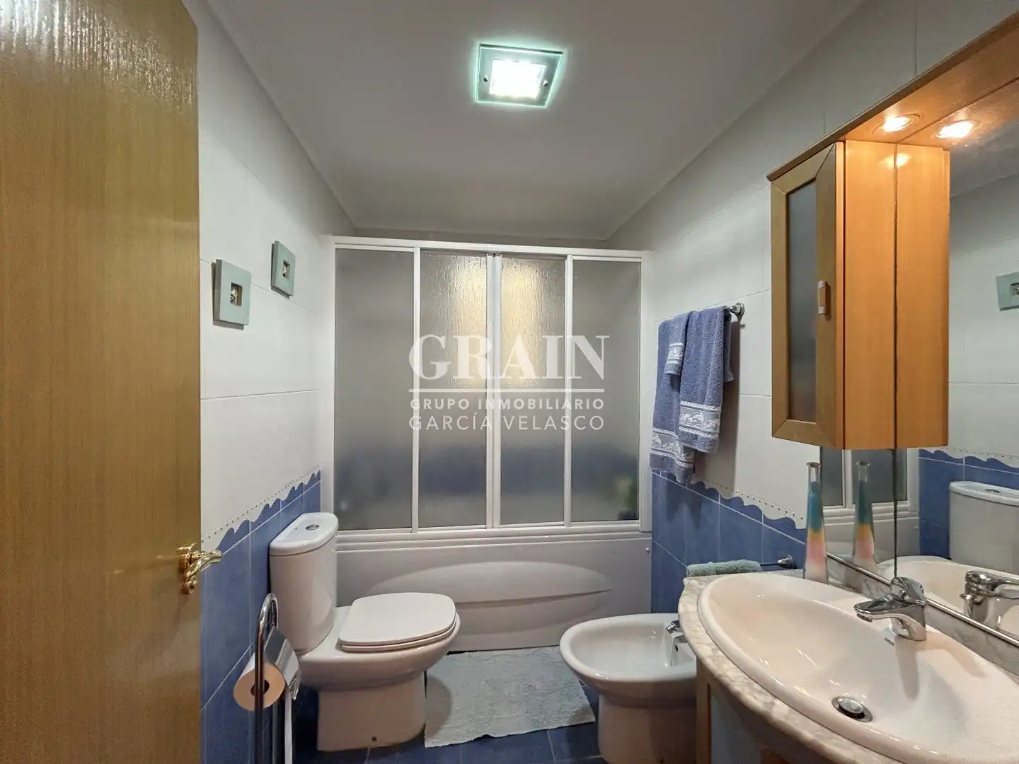 Baño de Piso en venta en Albacete con Aire acondicionado, Calefacción y Trastero