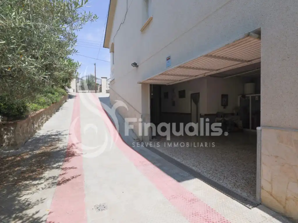 Aparcament de Casa o xalet en venda en Lliçà d'Amunt