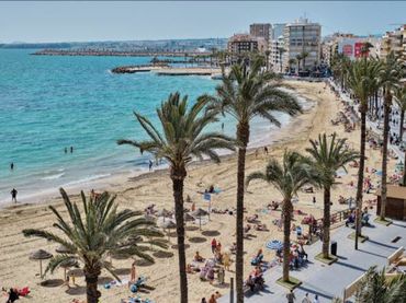 Hotel with lift for sale in Avinguda del Mediterrani