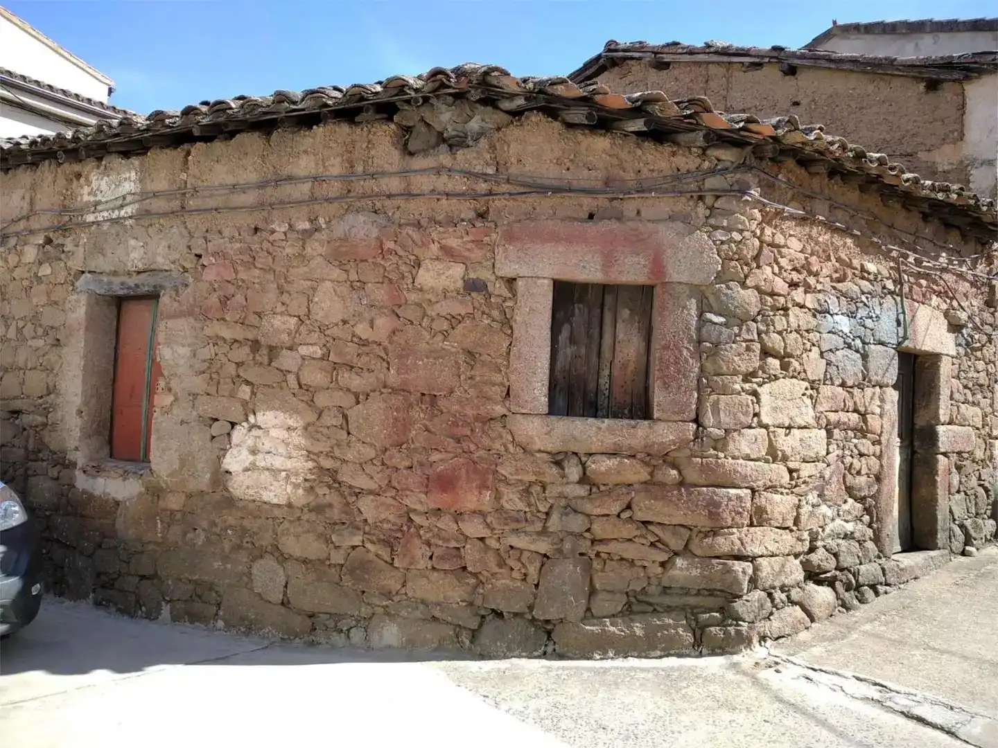 Vista exterior de Local en venda en Guijo de Galisteo, Cáceres
