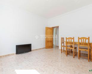 Sala d'estar de Pis en venda en  Almería Capital