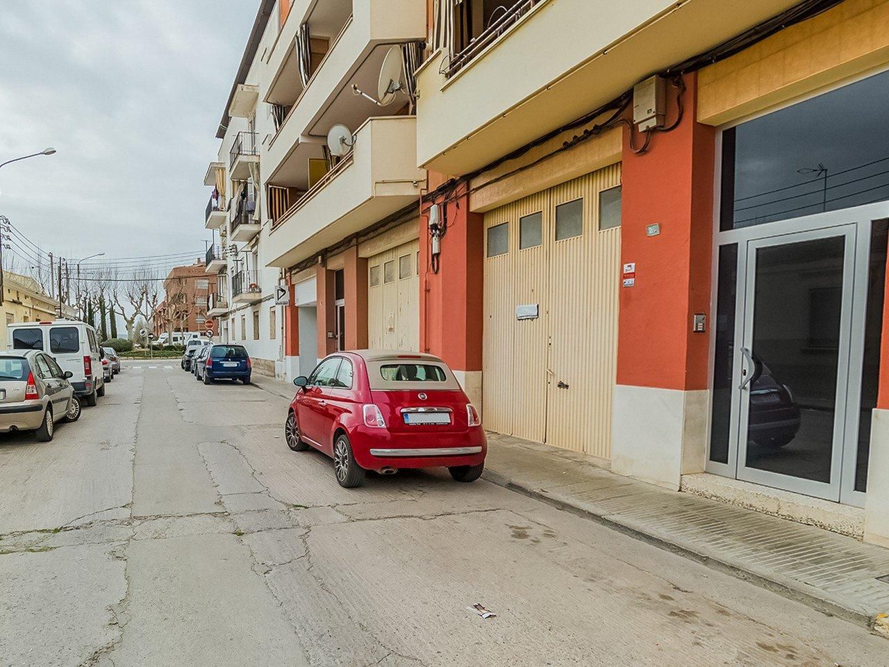 Vista exterior de Local de lloguer en Mollerussa