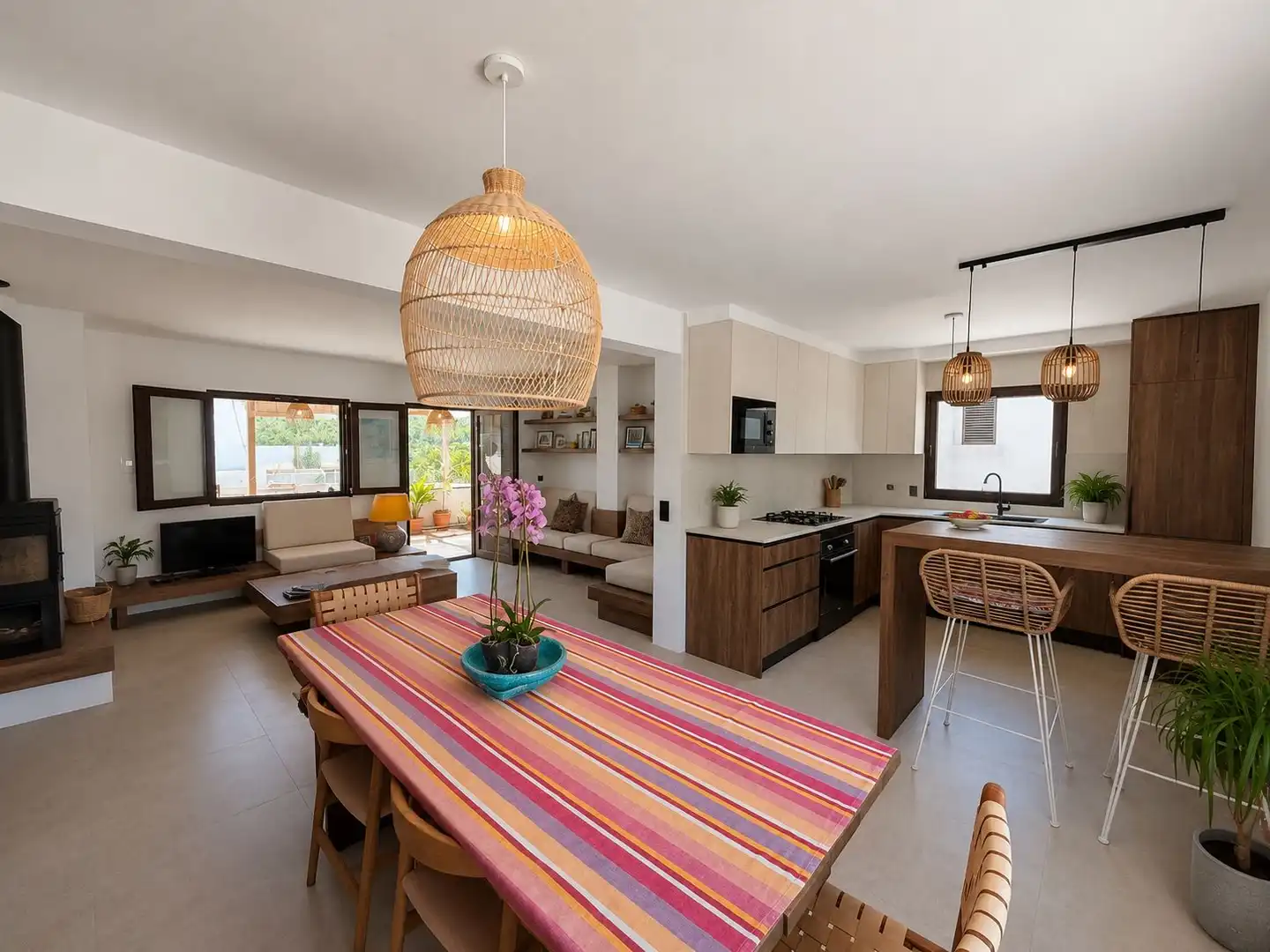 Menjador de Apartament en venda en Sant Joan de Labritja amb Aire condicionat i Terrassa