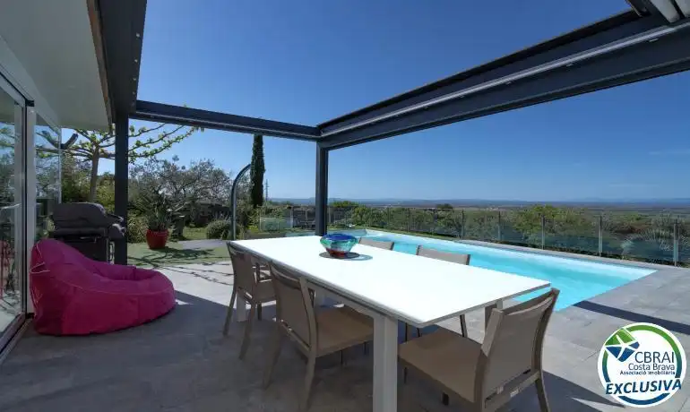 Detached house with pool for sale in Serra de Verdera 4, imagen 3