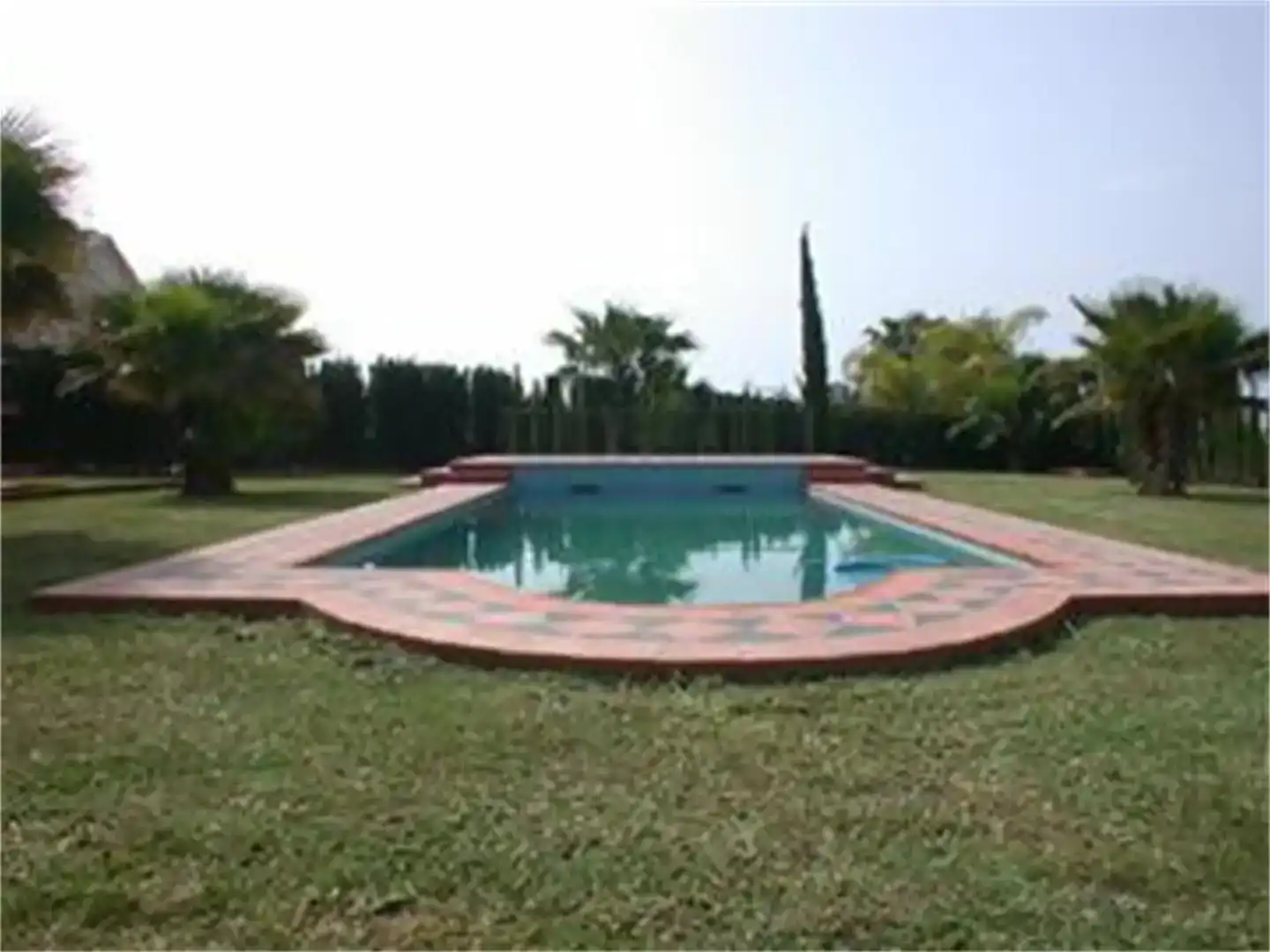 Piscina de Casa o xalet en venda en Estepona amb Aire condicionat, Piscina i Balcó