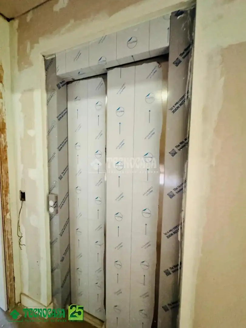 Duplexes for sale in Toledo  with Air Conditioner