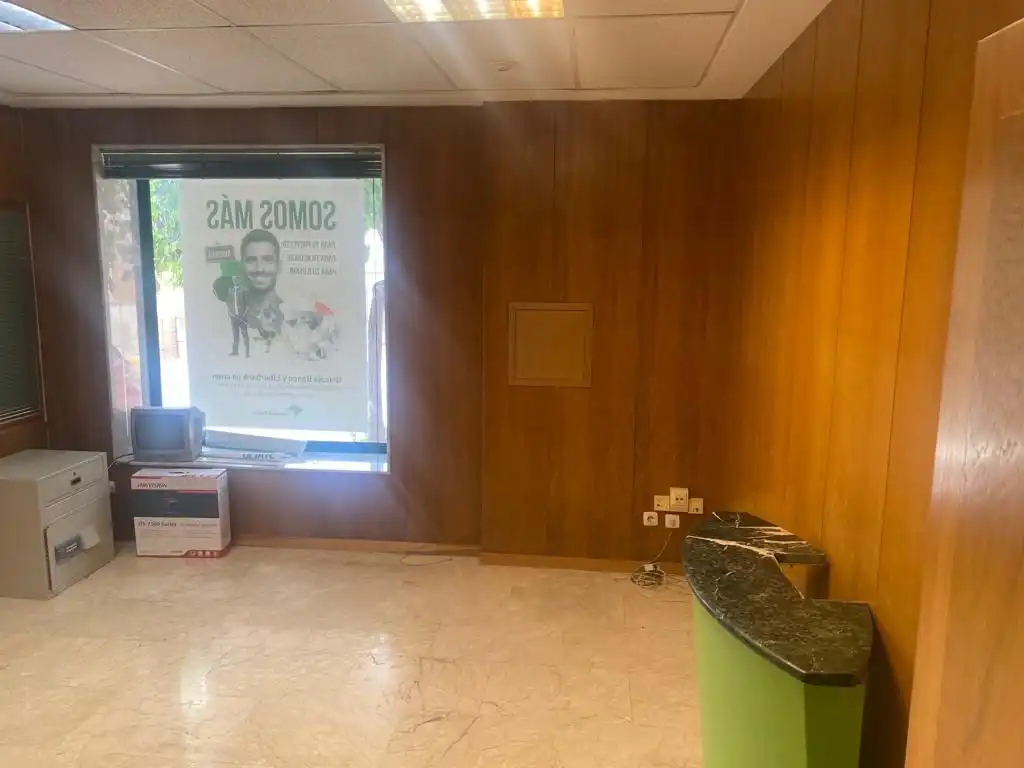 Local comercial en venda a Avenida del Azuer, imagen 8