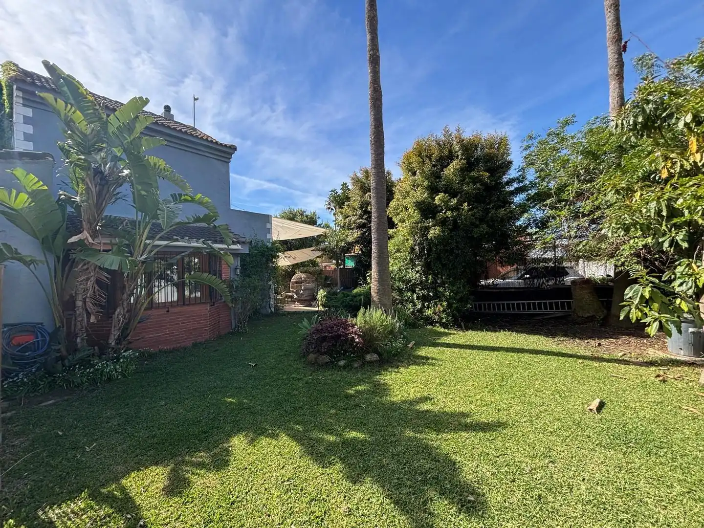 Jardí de Casa o xalet en venda en Los Barrios amb Calefacció, Jardí privat i Jacuzzi