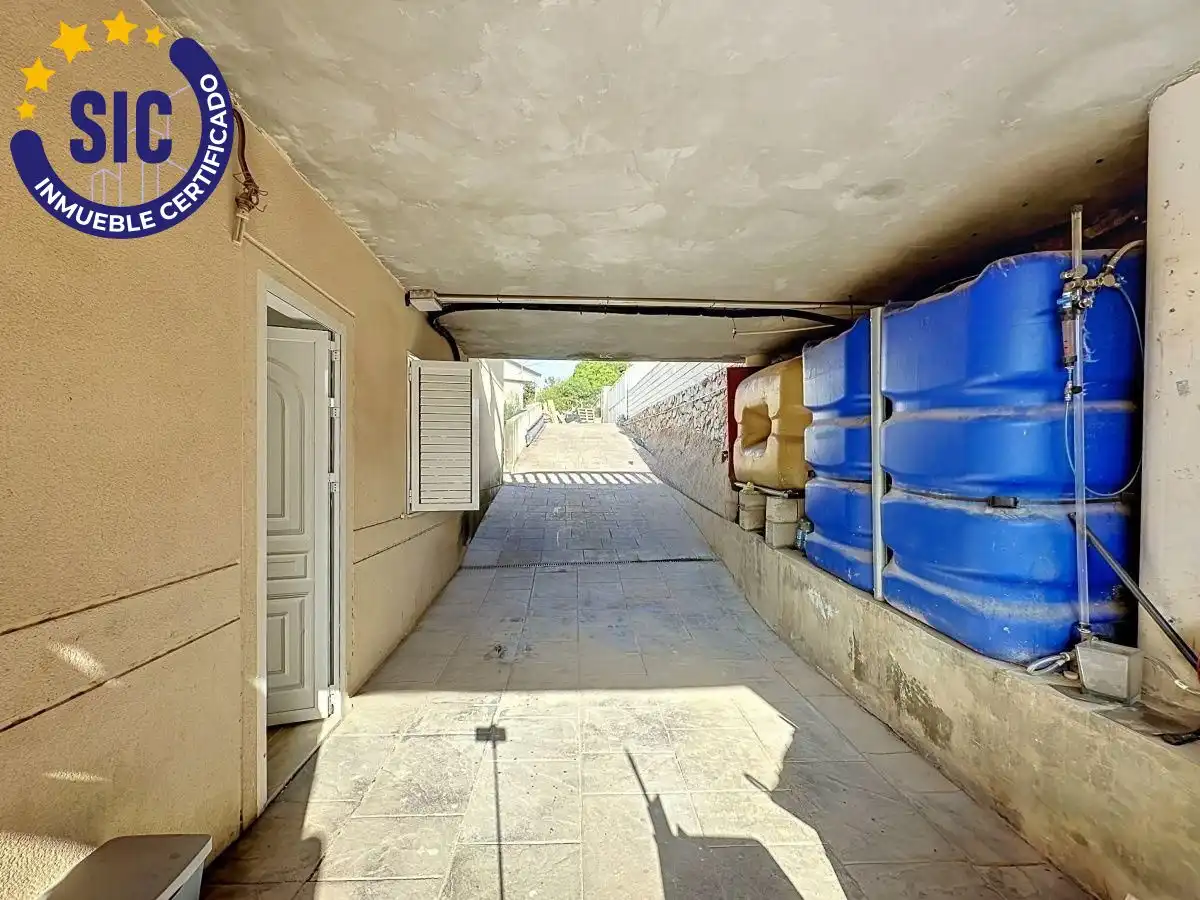Chalet con jardín en venta en Calle JULIO ROMERO DE TORRES, imagen 28