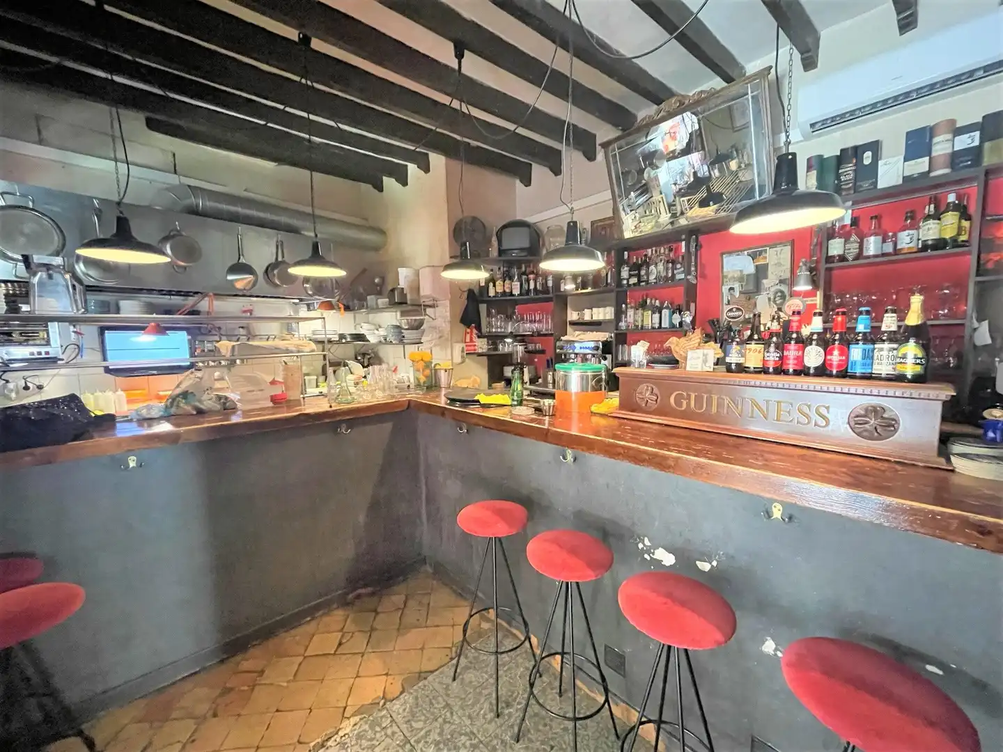 Geschaftsraum zum Verkauf in  Palma de Mallorca mit Klimaanlage, Heizung und Terrasse