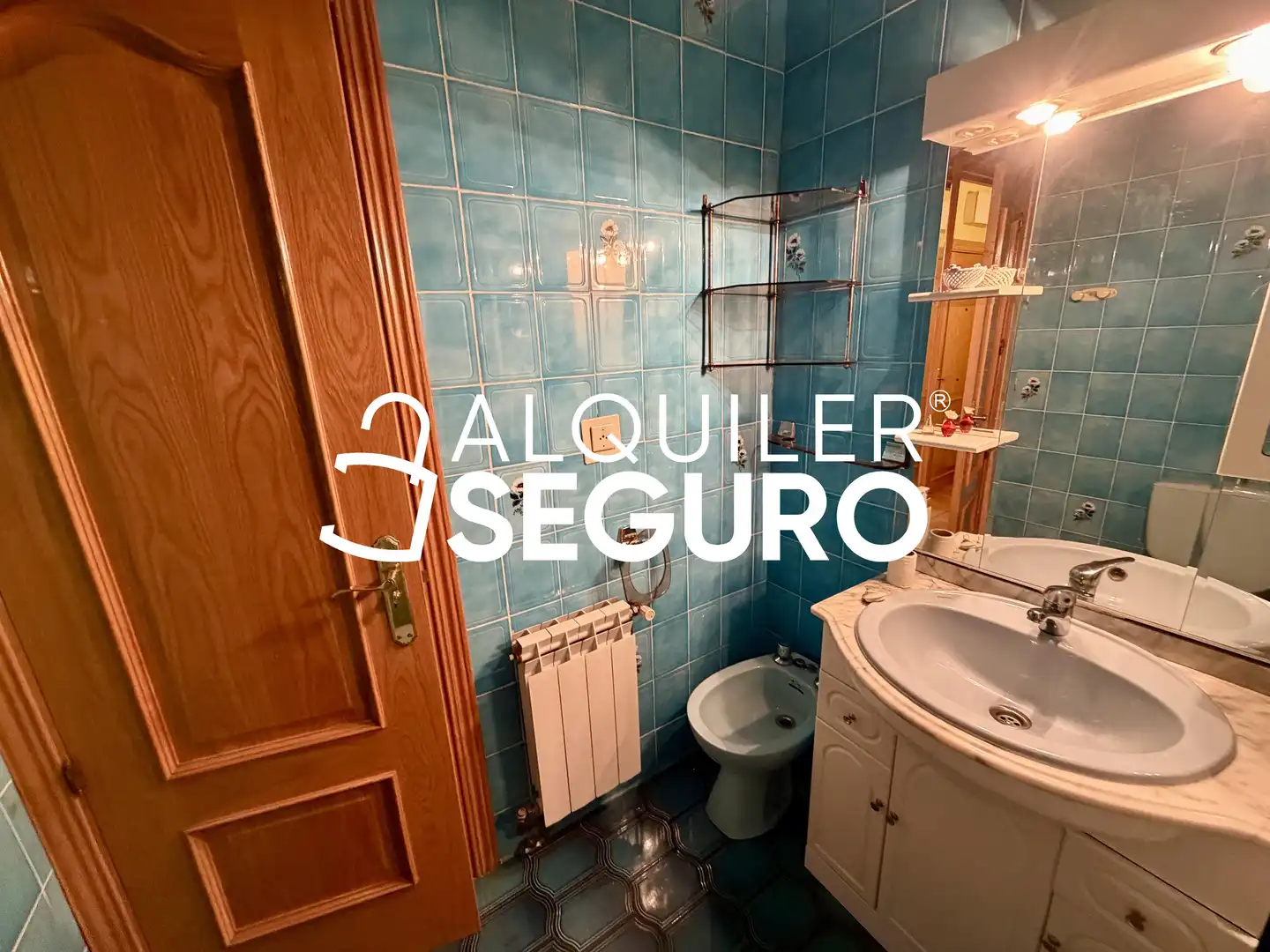 Bany de Pis de lloguer en Leganés amb Calefacció i Moblat