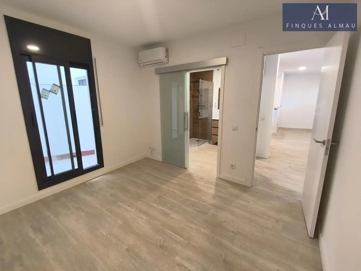 Ground floor for sale in Centre Vila, imagen 13