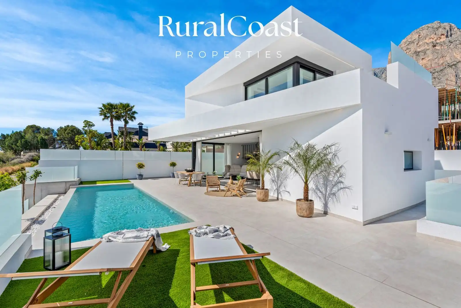 Chalet con piscina en venta en 03520, imagen 5