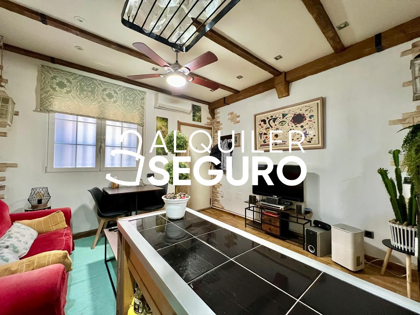 Kitchen of Flat for rent in  Madrid Capital  with Air Conditioner and Furnished