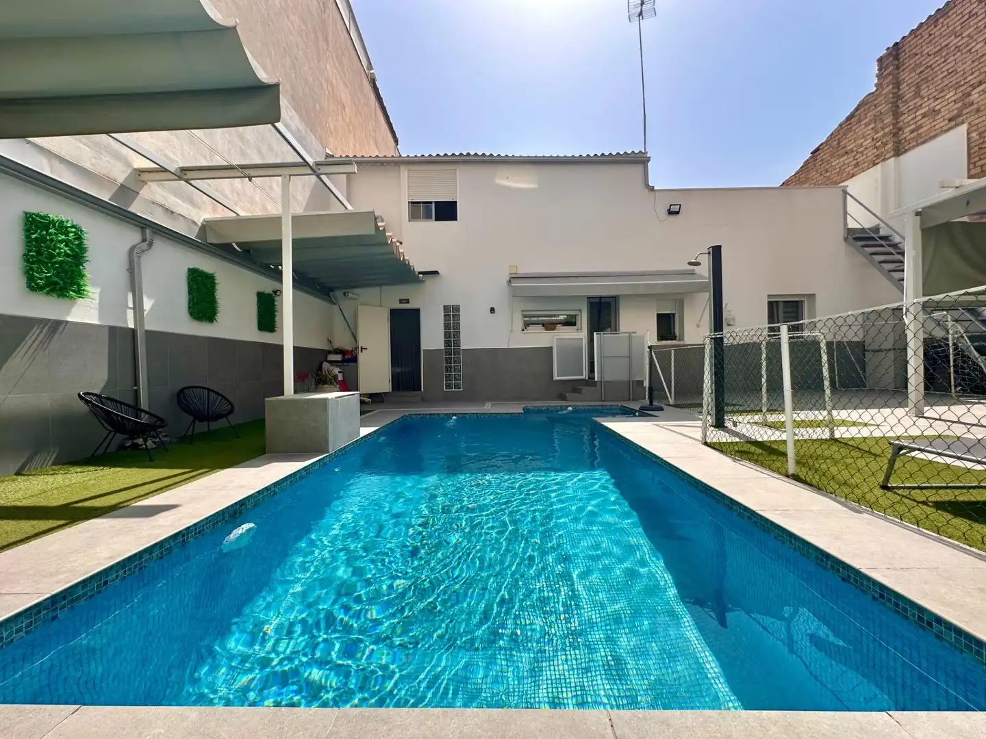 Piscina de Casa o chalet en venta en Churriana de la Vega con Aire acondicionado, Calefacción y Jardín privado