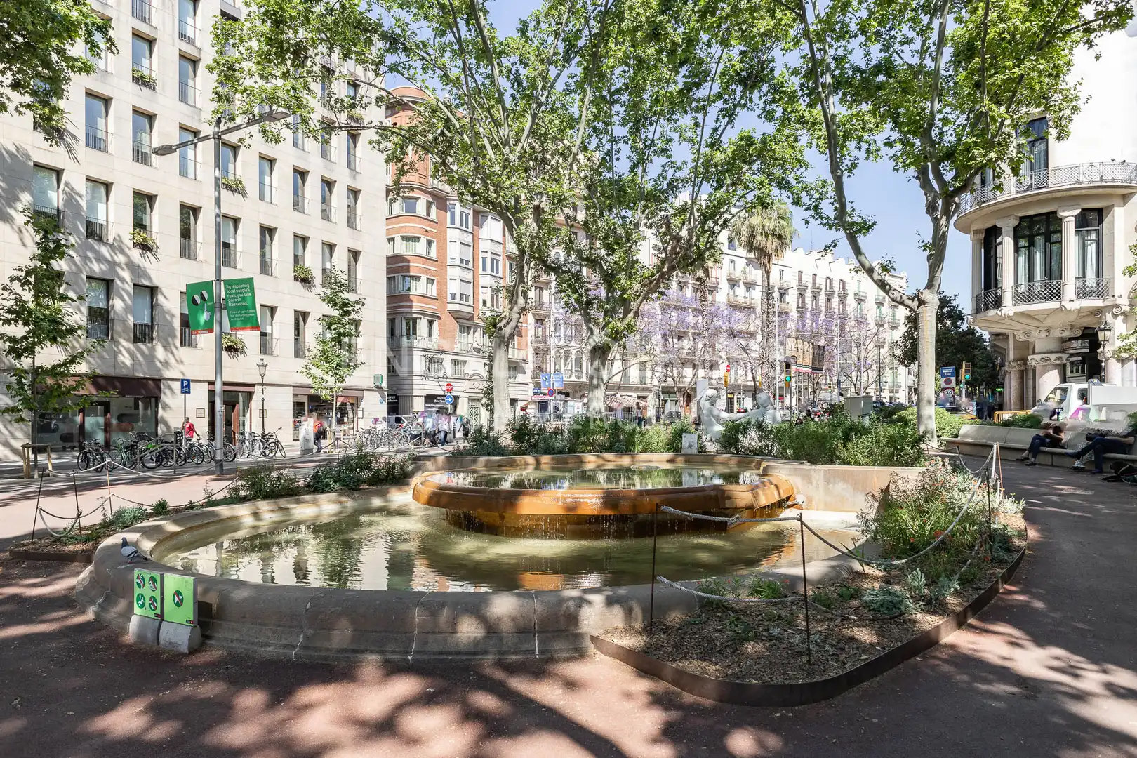 Außenansicht von Geschaftsraum zum Verkauf in Barcelona