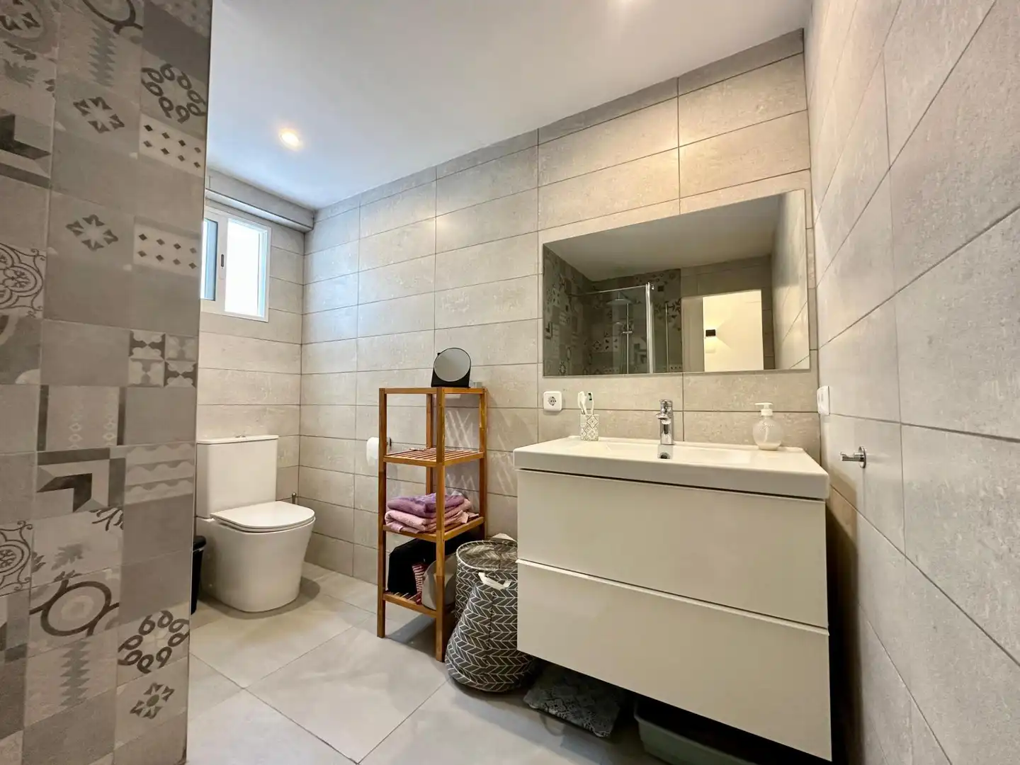 Bathroom of Flat for sale in La Pobla Llarga, Valencia