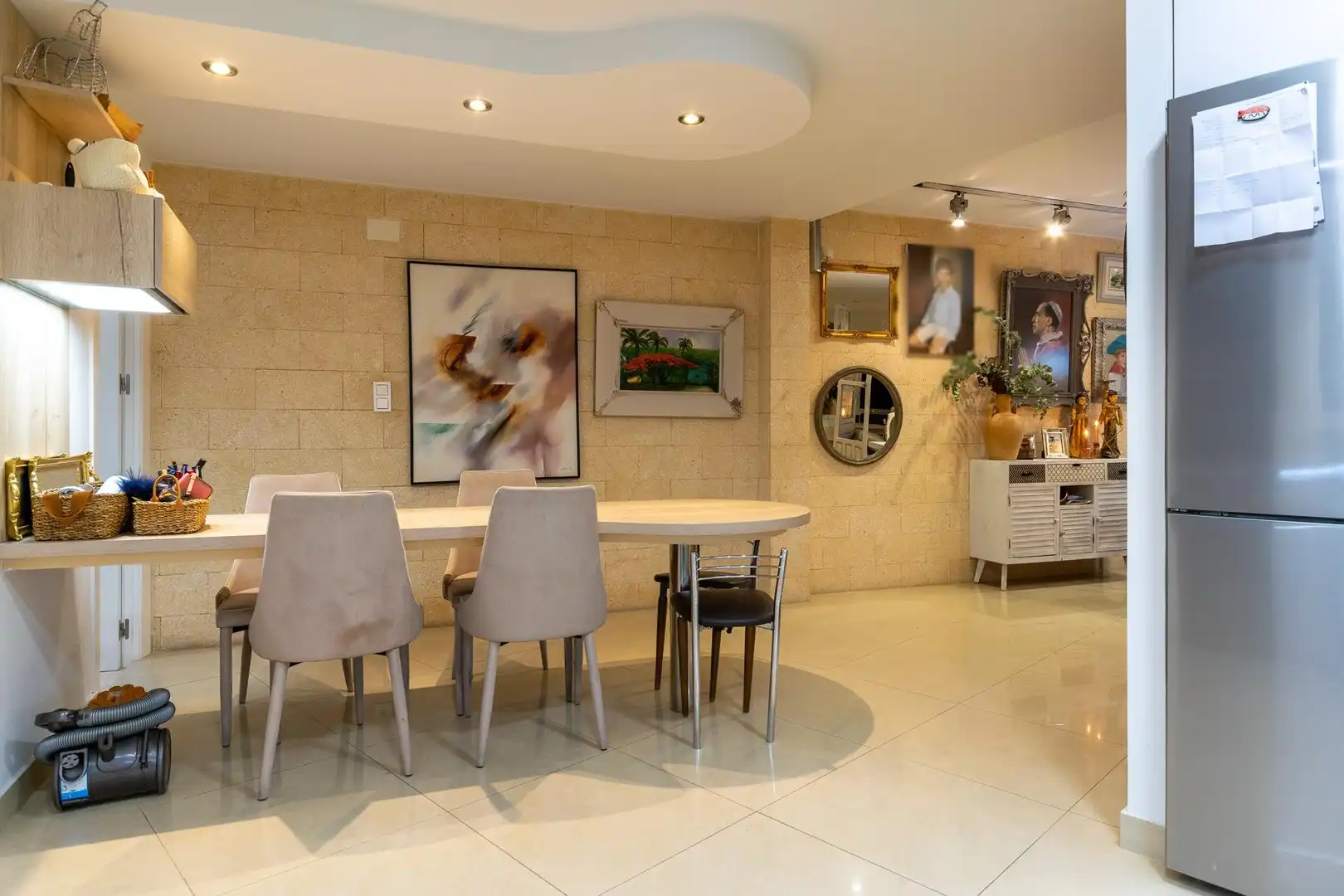 Comedor de Piso en venta en Crevillent con Aire acondicionado, Terraza y Trastero