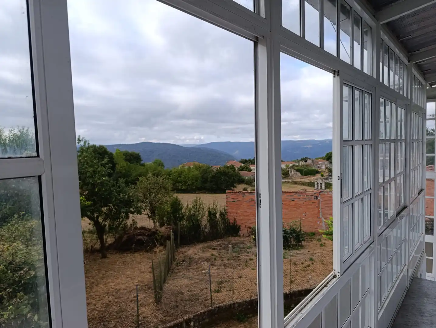 Terrassa de Finca rústica en venda en O Saviñao  amb Jardí privat i Traster