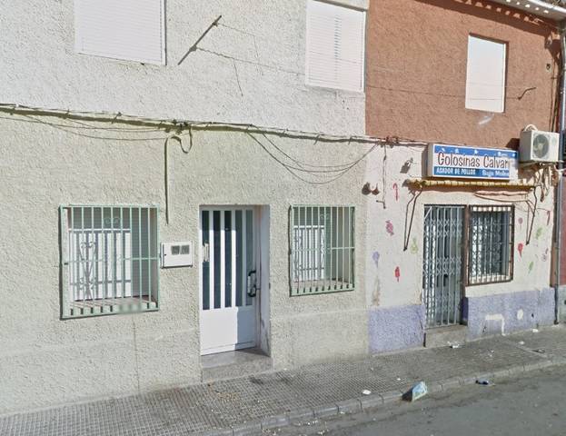 Piso en Venta en C/ Madre Maria Luisa en Hellín