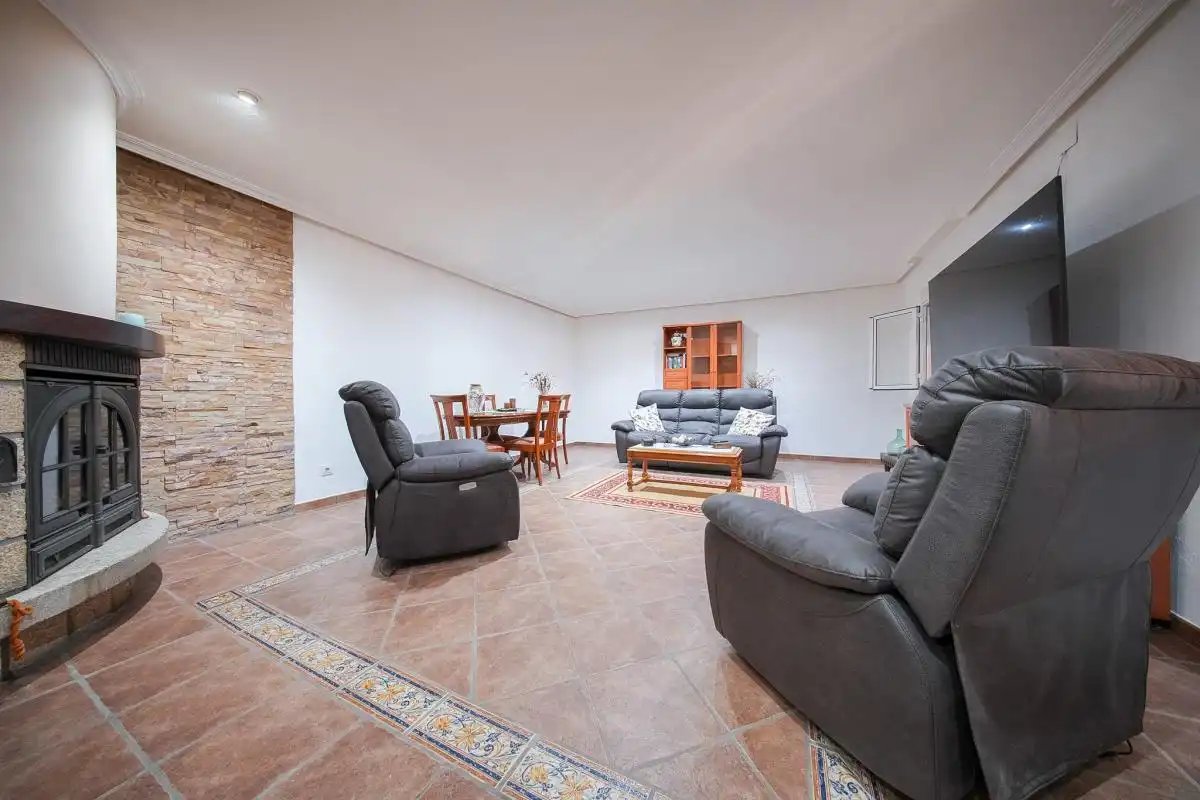 Sala de estar de Casa o chalet en venta en Villarejo de Salvanés con Calefacción, Jardín privado y Terraza