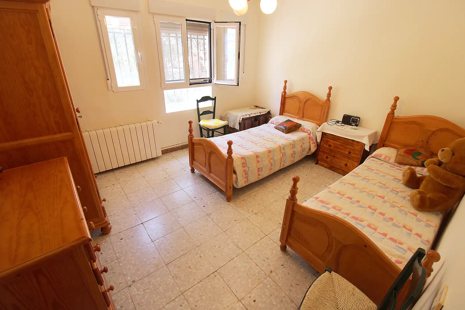 Dormitori de Casa o xalet en venda en Uceda amb Calefacció, Jardí privat i Parquet