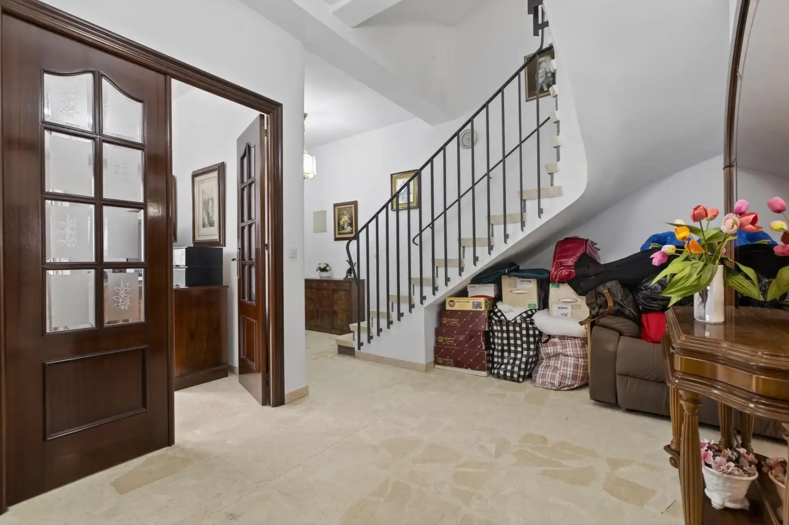 Houses for sale in Sevilla  with Air Conditioner, Terrace and Balcony