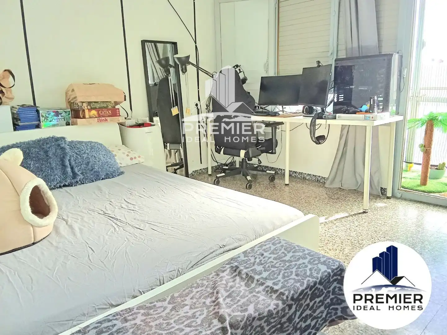 Bedroom of Flat for sale in Petrer  with Air Conditioner, Heating and Terrace
