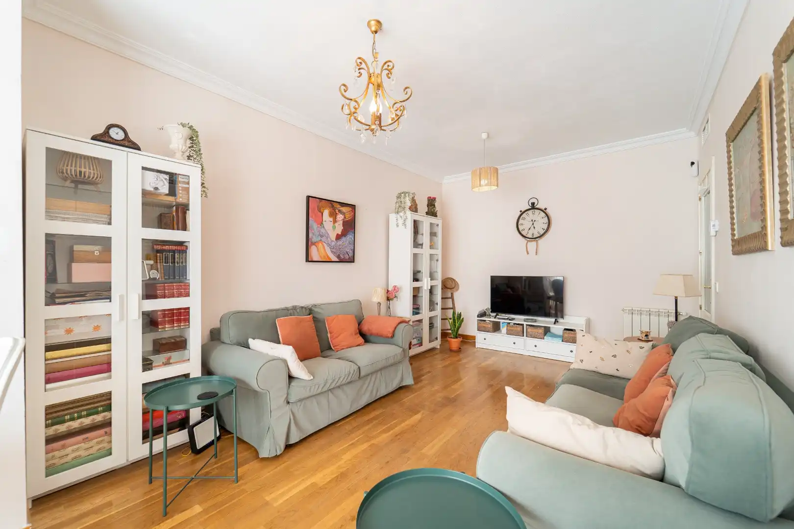 Wohnzimmer von Wohnung zum Verkauf in Las Rozas de Madrid mit Heizung, Privatgarten und Parkett