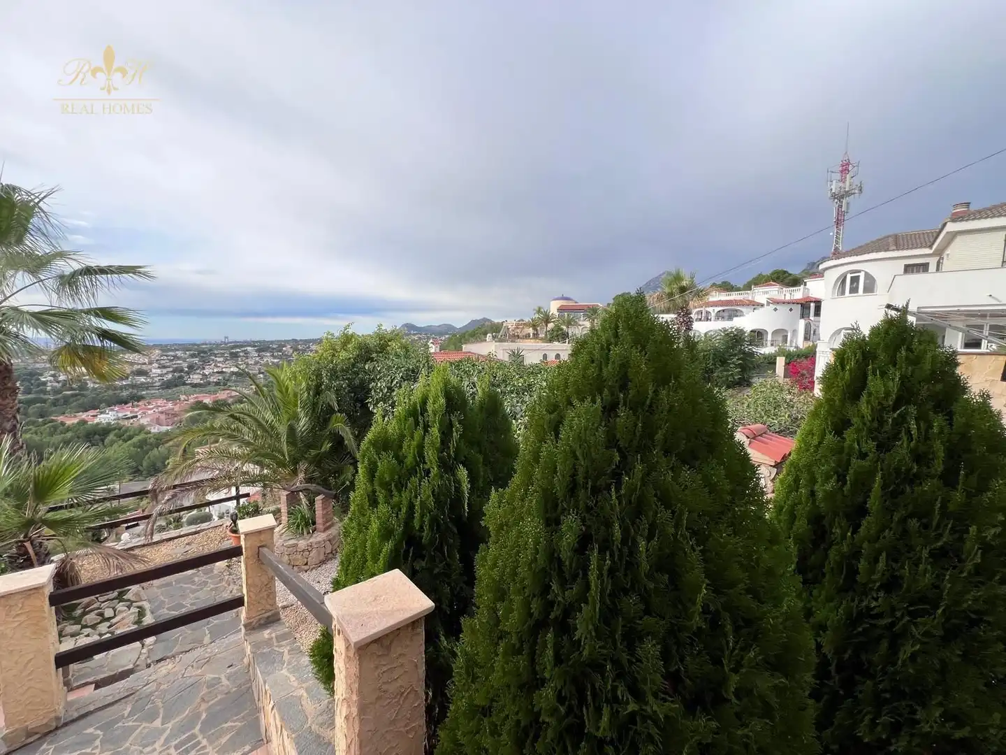 Exterior view of Houses for sale in L'Alfàs del Pi  with Air Conditioner, Heating and Terrace